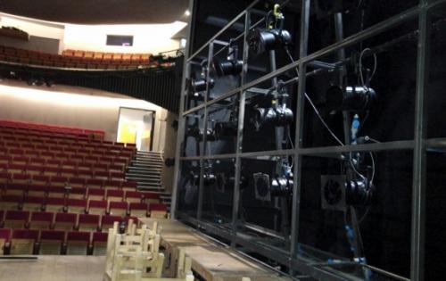 Jacky Line Handle Complex Project for Prestigious Theatre