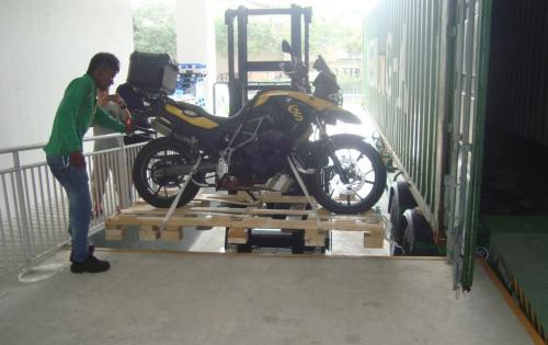 JS World Freight Distributor Assists in BMW Motorbike Trip to South Korea