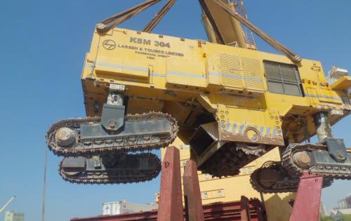 WSS Ship 3 Surface Miners from Oman and the UAE to Bahrain