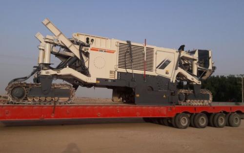 Turk Heavy Transport Move Surface Miner