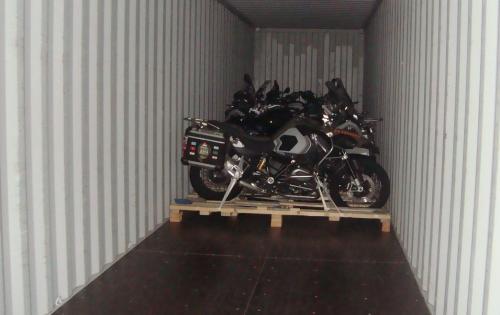 JS World Freight Handle Another Shipment of Motorbikes