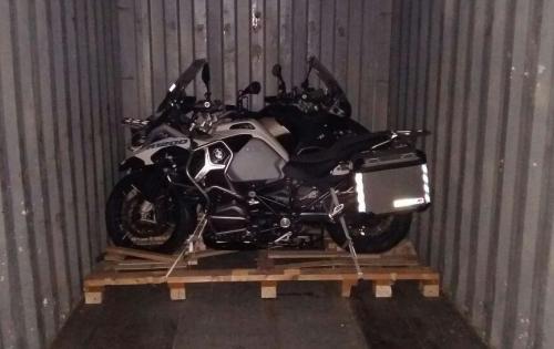 JS World Freight Handle Another Shipment of Motorbikes