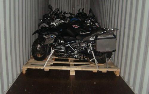 JS World Freight Handle Another Shipment of Motorbikes