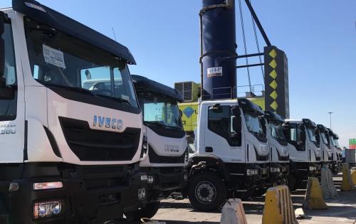 Fortune & BATI with Regular Traffic of Italian Trucks