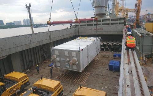 Cuchi Shipping with Transport of Heat Exchanger Cold Boxes