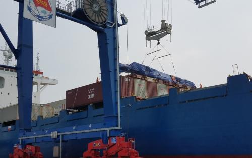 Cuchi Shipping Handle Over-Length Cargo in Vietnam