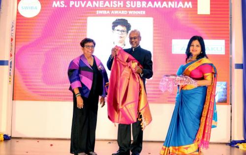 Ms. Puvaneaish of Kagayaku Logistics Honoured with Malaysia Business Award