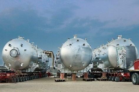 Khimji Ramdas Completes Haulage & Loading of Pressure Separators in Oman