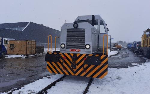 Livo Logistics Manages Transport of Locomotive