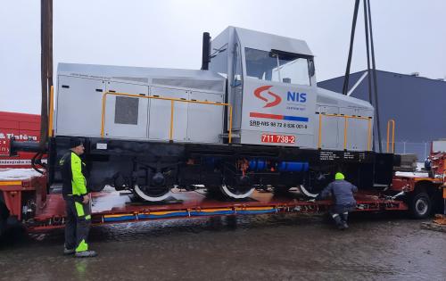 Livo Logistics Manages Transport of Locomotive