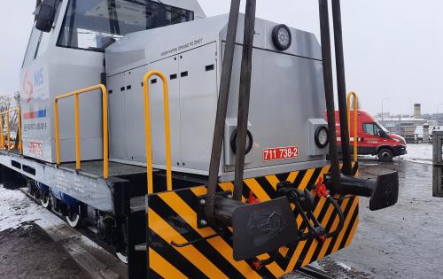 Livo Logistics Manages Transport of Locomotive