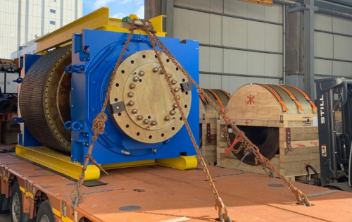 KGE Baltic with Transport of 2 Heavy Valves for Mining Industry