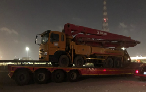 JSL Qatar & WSS UAE Handle Shipment of Construction Vehicles