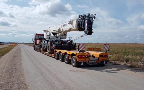 KGE Deliver Heavy Mobile Crane