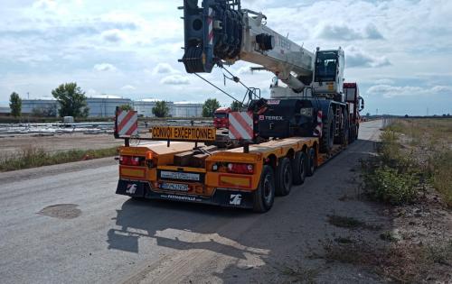 KGE Deliver Heavy Mobile Crane