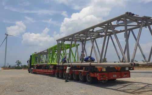 VN Projects have a Busy May with Transport of Crawler Cranes