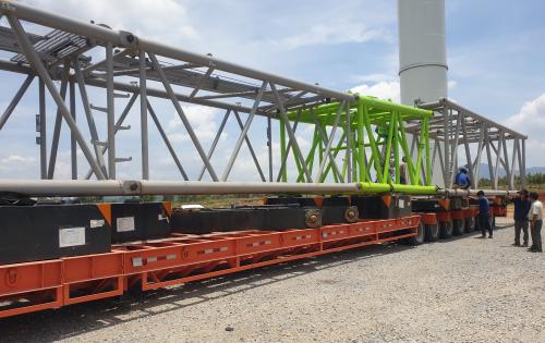 VN Projects have a Busy May with Transport of Crawler Cranes