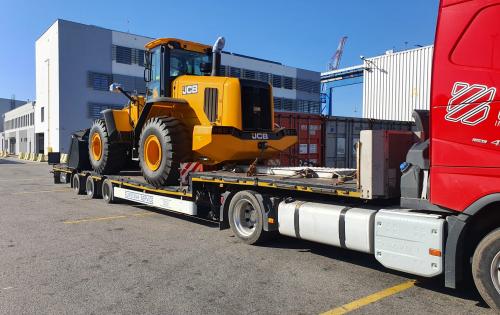 Alphatrans Perform Delivery of JCB Wheel Loaders to Ukraine