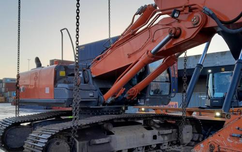 Europe Cargo Transport Excavator to Jebel Ali