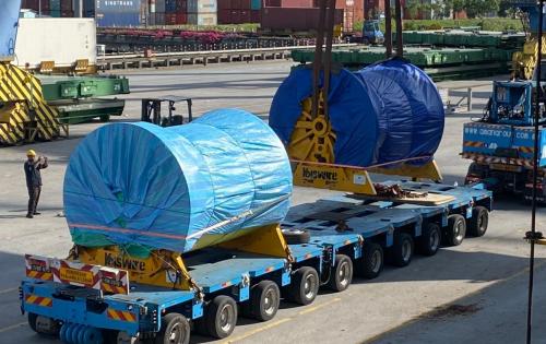 Ceekay Shipping Move Cable Reels Across the Sea