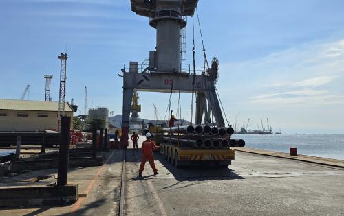 Cuchi Shipping Arrange for Delivery of Pipes to Vung Tau