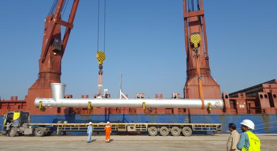 WSS Handle Shipment of Long Flare Risers from the UAE to Saudi Arabia