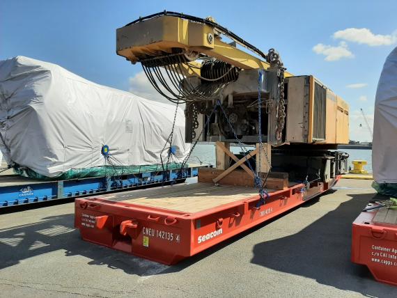 Wirtz Belgium with Shipment of Dismantled Crane to Oman