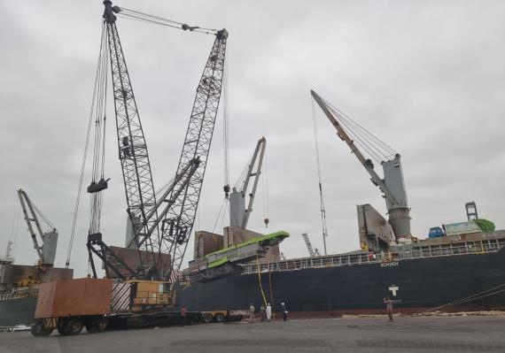 Star Shipping Discharging Cargo at Karachi Port